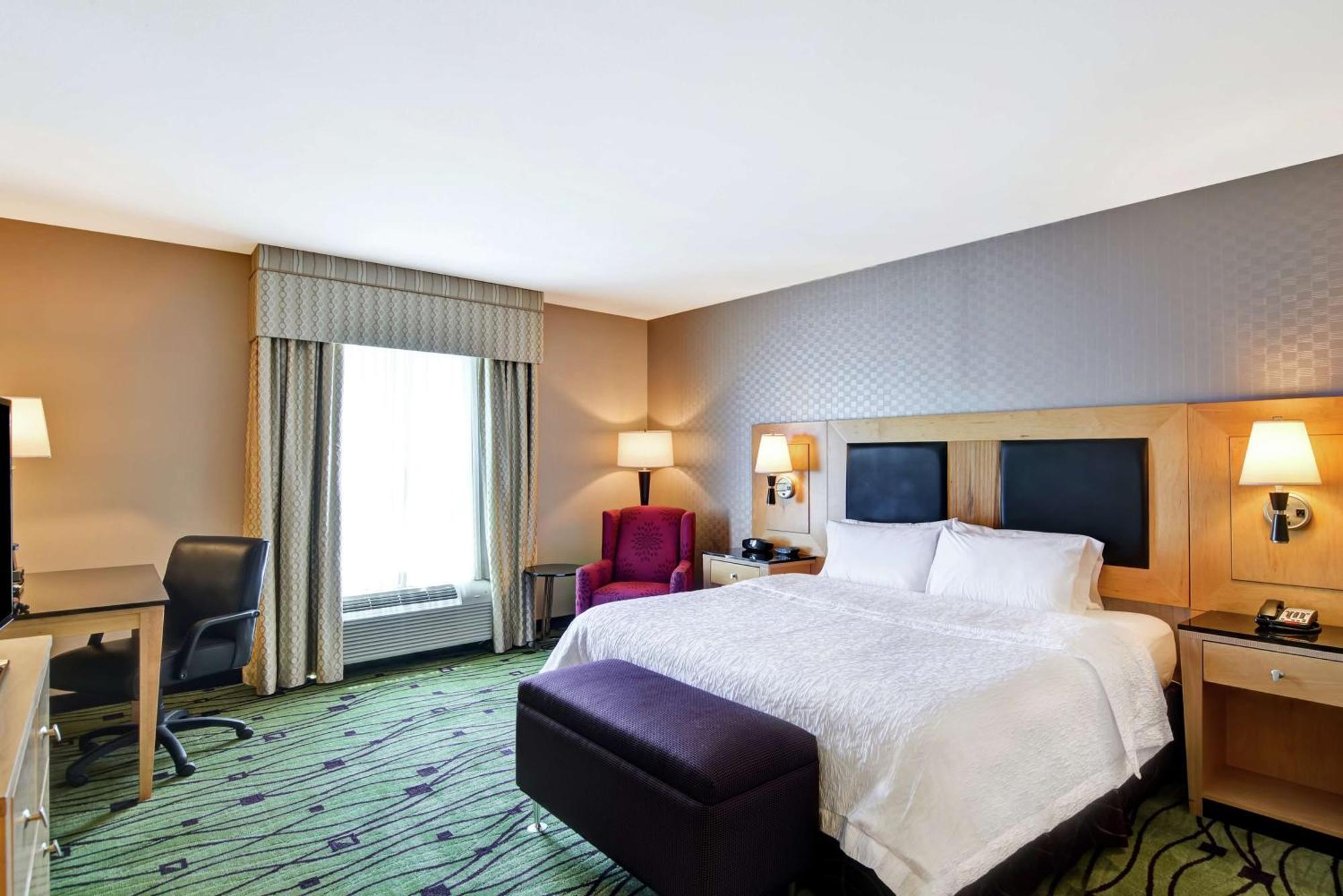 Hampton Inn & Suites Crabtree Роли Экстерьер фото